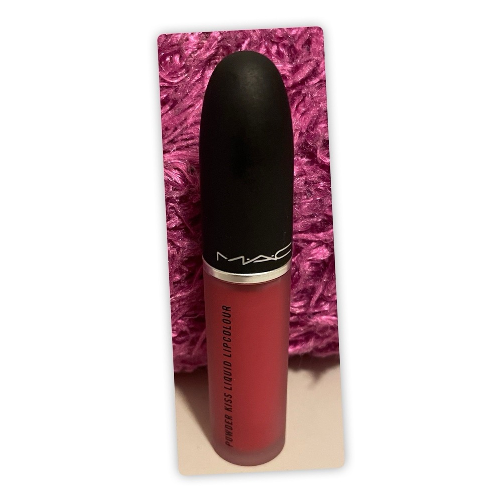 mac‎ powder kiss liquid lipcolour, 0.17 FL OZ., Shade: 988 A Little Tamed